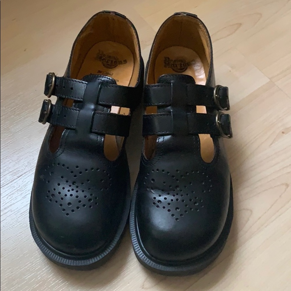 Doc Martens Mary Janes shoes